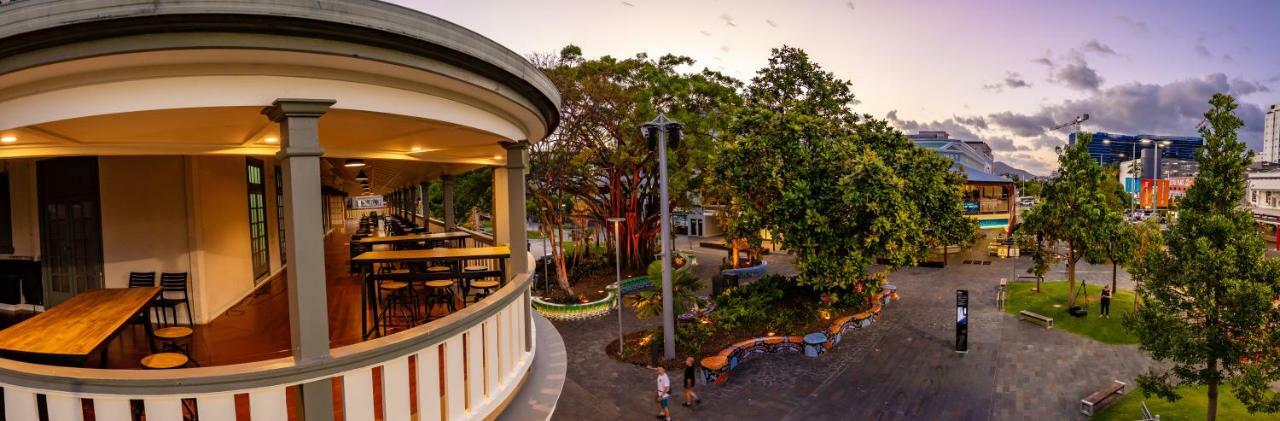 Hides Hotel Cairns Eksteriør bilde